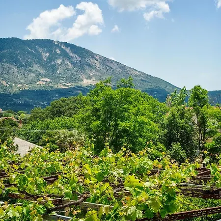 Garbis Garden View Lägenhet